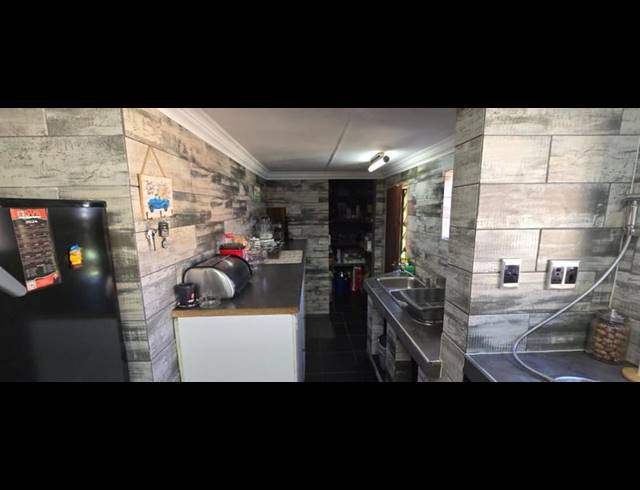 4 BEDROOM HOUSE FOR SALE IN MAYBERRY PARK